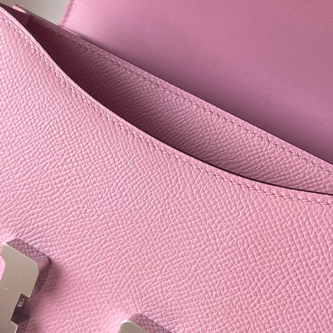 Hermes Constance 24cm Shoulder Bag In Rose Sakura Epsom Leather